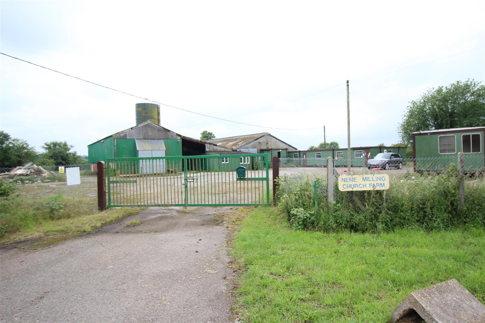 COMMERCIAL INFORMATION<br/><br/>Freehold Detached Light Industrial / Warehouse<br/>Use Class Orders E (g) (iii), (Formally) B1 (c) Light Commercial<br/>Site Area 4.64 Acres - 1.88 Ha<br/>Yard Buildings & Land<br/>Toilet Facilities<br/>Office Areas<br/>16